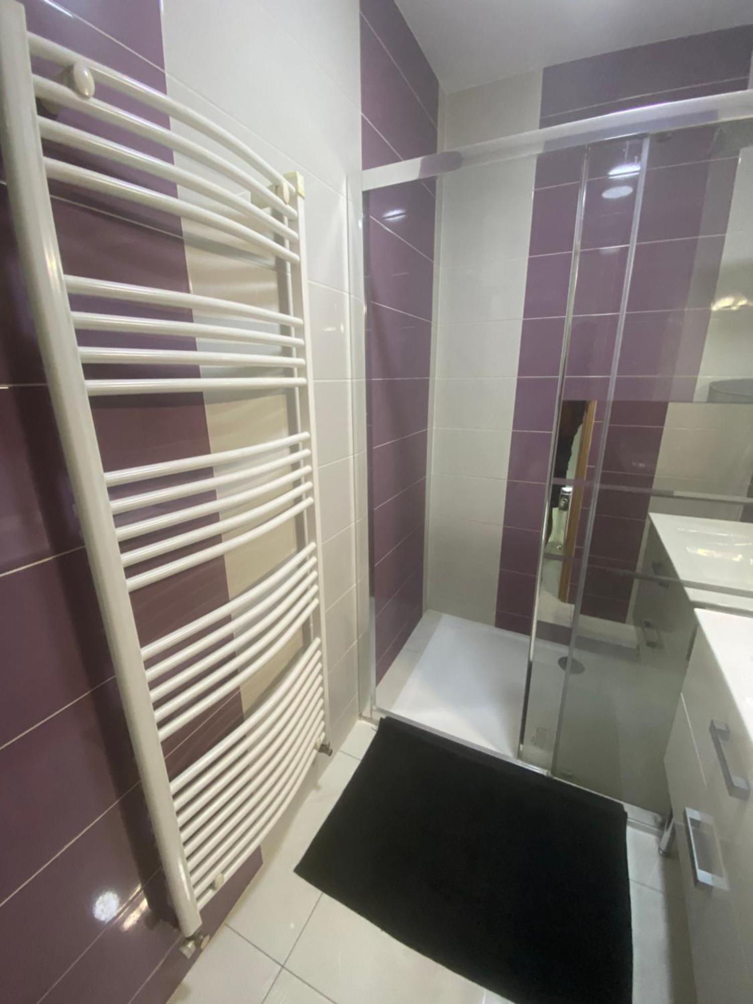 V4 - Chambre Double - 5 Minutes Du Luxembourg Apartamento Villerupt Exterior foto